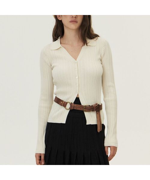 KUME(クメ)の「Ribbed Pleated Collared Cardigan, Ivory(ニット/セーター・レディース・その他・SMALL/MEDIUM/LARGE)」の1枚目の写真