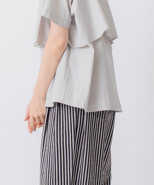 Kelen(ケレン)の「「KELEN / ケレン」フラップタックデザイン ポリエステルコットンブラウス(シャツ/ブラウス・レディース・ライトグレー/ブラック/オフホワイト/サックスブルー・M/S)」の16枚目の写真