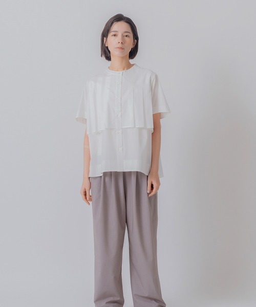 Kelen(ケレン)の「「KELEN / ケレン」フラップタックデザイン ポリエステルコットンブラウス(シャツ/ブラウス・レディース・ライトグレー/ブラック/オフホワイト/サックスブルー・M/S)」の18枚目の写真