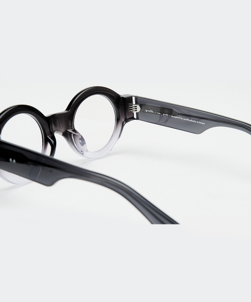 grafik:plastic（グラフィックプラスチック）の「moai 02 gray gradation（メガネ・メンズ・その他・FREE）」の3枚目の写真