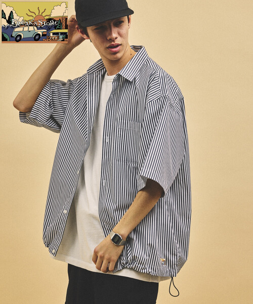 FREAK'S STORE(フリークスストア)の「【FREAK'S STORE for BEACH & FES】 タイプライター スピンドル レギュラーカラー ショートスリーブシャツ/裾ドローコード(シャツ/ブラウス・メンズ・ホワイト/ネイビー/イエロー/ブルー/サックスブルー・SMALL/MEDIUM/LARGE)」の3枚目の写真