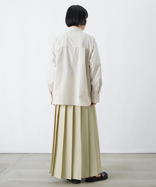 LUCA/LADY LUCK LUCA（ルカ/レディラックルカ）の「LC/LLL ポリエステルブロード丈2WAYシャツ（シャツ/ブラウス・レディース・ブラック/オフホワイト・FREE）」の6枚目の写真