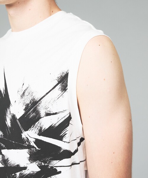 5351 POUR LES HOMMES(ゴーサンゴーイチプールオム)の「ジップ ノースリーブTシャツ(Tシャツ/カットソー・メンズ・ブラック/ホワイト・44/46/48/50)」の8枚目の写真