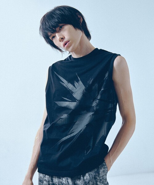 5351 POUR LES HOMMES(ゴーサンゴーイチプールオム)の「ジップ ノースリーブTシャツ(Tシャツ/カットソー・メンズ・ブラック/ホワイト・44/46/48/50)」の16枚目の写真