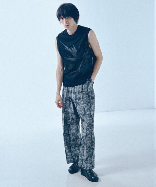 5351 POUR LES HOMMES(ゴーサンゴーイチプールオム)の「ジップ ノースリーブTシャツ(Tシャツ/カットソー・メンズ・ブラック/ホワイト・44/46/48/50)」の20枚目の写真
