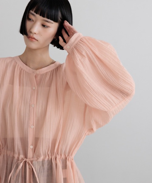 LOWRYS FARM（ローリーズファーム）の「ドロストバンドシャツ 668095（シャツ/ブラウス・レディース・ブラック/アイボリー/ピンク・FREE）」の12枚目の写真