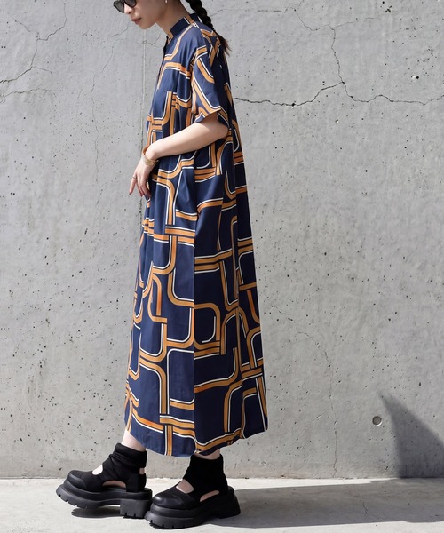 antiqua(アンティカ)の「幾何学柄 ワンピース(ワンピース・レディース・ネイビー/ブラック・ONESIZE)」の8枚目の写真
