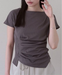 SOYEN（ソイエン）の「コンパクトアシンメトリータックサイドギャザーTシャツ（Tシャツ/カットソー）」