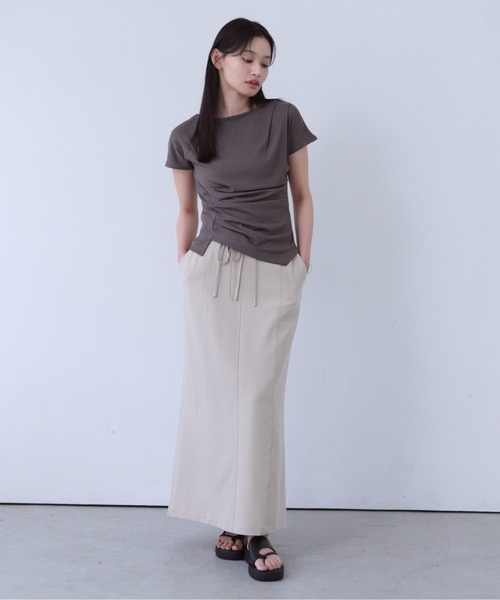 SOYEN(ソイエン)の「コンパクトアシンメトリータックサイドギャザーTシャツ(Tシャツ/カットソー・レディース・ブラウン/クリーム・F)」の20枚目の写真