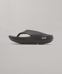 OOFOS（ウーフォス）の「OOriginal+ 2001100050261（サンダル）」