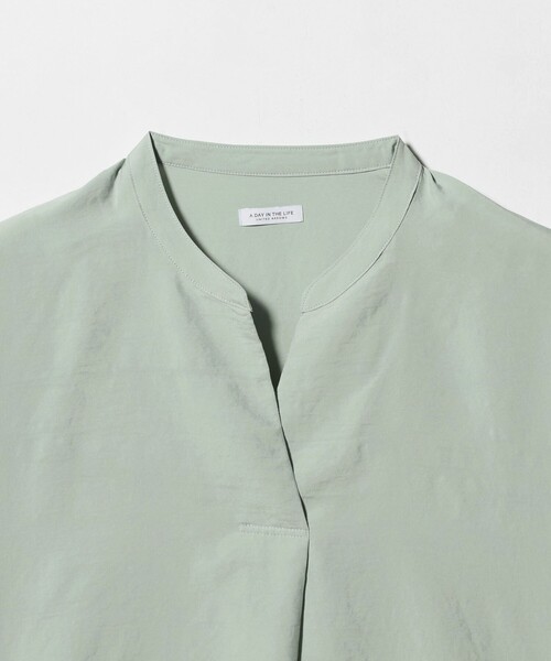 A DAY IN THE LIFE UNITED ARROWS(アデイインザライフユナイテッドアローズ)の「リンクル スキッパー フレンチスリーブブラウス <A DAY IN THE LIFE>(シャツ/ブラウス・レディース・コバルトブルー/ライム/オフホワイト・FREE)」の17枚目の写真