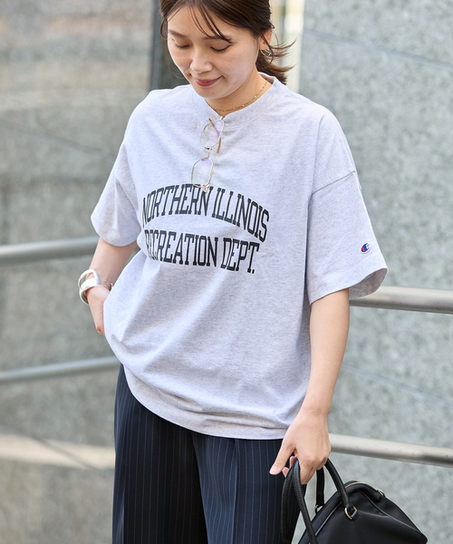 Champion(チャンピオン)の「別注【CHAMPION/チャンピオン】16/1 Jersey T-SHIRT(Tシャツ/カットソー・レディース・ブルー系その他/ブラウン/ピンク/ブラック系その他/チャコールグレー・MEDIUM)」の6枚目の写真