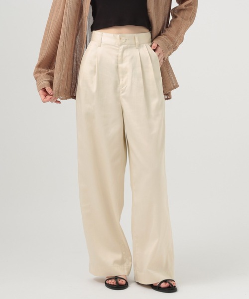 BAYFLOW(ベイフロー)の「ソフトチノストレートパンツ(チノパンツ・レディース・ブラック/オフホワイト・MEDIUM/SMALL)」の2枚目の写真