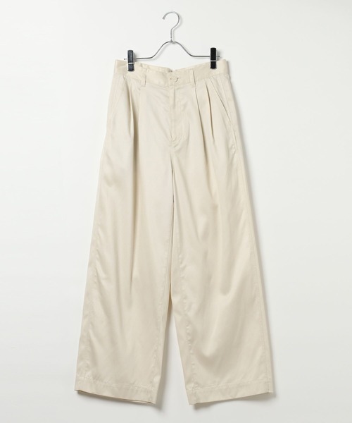BAYFLOW(ベイフロー)の「ソフトチノストレートパンツ(チノパンツ・レディース・ブラック/オフホワイト・MEDIUM/SMALL)」の3枚目の写真