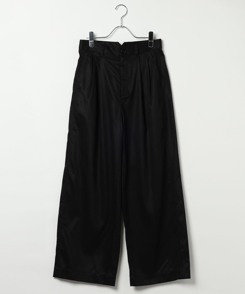 BAYFLOW(ベイフロー)の「ソフトチノストレートパンツ(チノパンツ・レディース・ブラック/オフホワイト・MEDIUM/SMALL)」の11枚目の写真