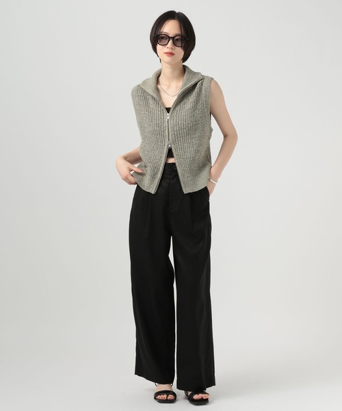 BAYFLOW(ベイフロー)の「ソフトチノストレートパンツ(チノパンツ・レディース・ブラック/オフホワイト・MEDIUM/SMALL)」の18枚目の写真