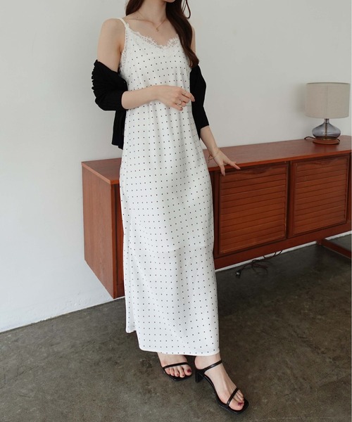 SOELA(ソエラ)の「【INGNI SOELA】レーストリムドット柄サテンキャミワンピース/WEB限定(ワンピース・レディース・ホワイト系その他3・M)」の6枚目の写真