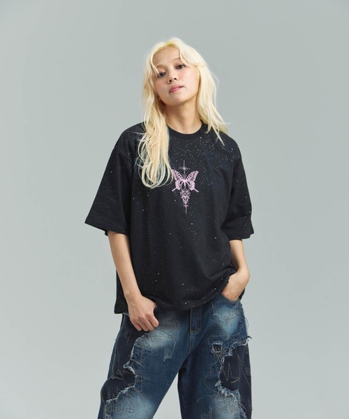 GALLIS ADDICTION(ガリスアディクション)の「GA Glitter Butterfly 刺繍 Tee(Tシャツ/カットソー・メンズ・オートミール/ブラック・M/L)」の3枚目の写真
