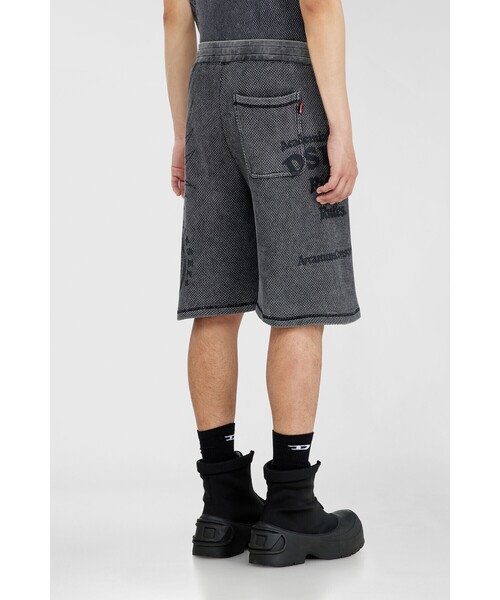 DIESEL(ディーゼル)の「メンズ ショートパンツ P-ERRY(その他パンツ・メンズ・ブラック系その他/ベージュ系その他・SMALL/LARGE/MEDIUM)」の15枚目の写真