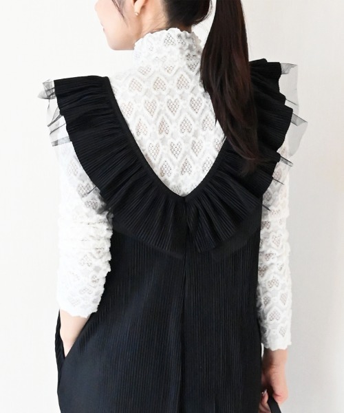 Neige(ネージュ)の「フリルプリーツサロペット(サロペット/オーバーオール・レディース・ブラック・ONE SIZE)」の10枚目の写真