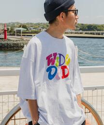 URBAN RESEARCH | Wide Dad GRAPHIC T-SHIRTS WITH HATCH(Tシャツ/カットソー)