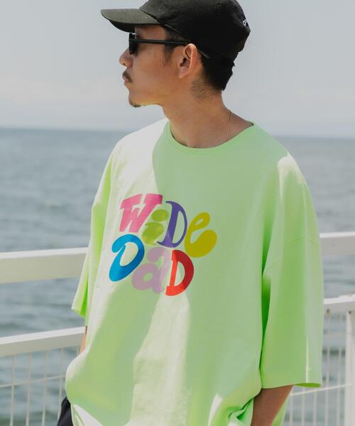 URBAN RESEARCH(アーバンリサーチ)の「Wide Dad GRAPHIC T-SHIRTS WITH HATCH(Tシャツ/カットソー・メンズ・ホワイト系その他/グリーン系その他/ネイビー・1/2)」の8枚目の写真