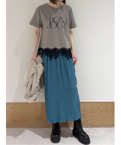 Samansa Mos2（サマンサ モスモス）の「【接触冷感】裾レースロゴTシャツ（Tシャツ/カットソー・レディース・ブラック/オフホワイト/グレー系その他・F）」の5枚目の写真