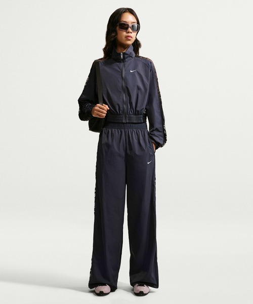 NIKE(ナイキ)の「NIKE AS W NK LACE INSET TRACK PANT / ナイキ ウィメンズ レース INSET トラック パンツ 【SP】(その他パンツ・レディース・ダークグレー/ブラック・S/M/L)」の6枚目の写真