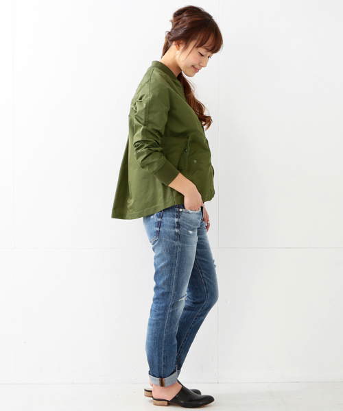 Ray BEAMS(レイビームス)の「Ray BEAMS / バックタック MA-1 ブルゾン(ブルゾン・レディース・ブラック/オリーブ・1/0)」の15枚目の写真