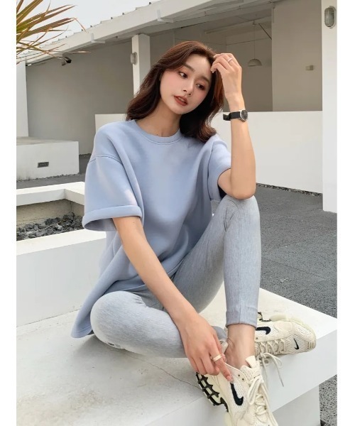 BIRTHDAY BASH(バースデイバッシュ)の「DIVER SWEAT TOPS(ダイバースウェットトップス)(Tシャツ/カットソー・レディース・ブルー/ベージュ/ブラック・FREE)」の3枚目の写真