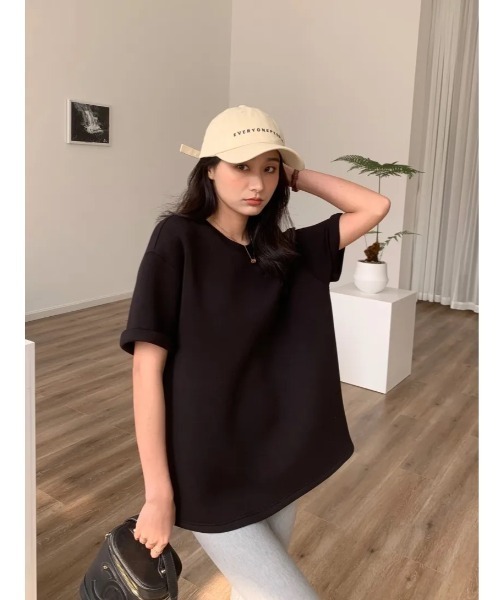 BIRTHDAY BASH(バースデイバッシュ)の「DIVER SWEAT TOPS(ダイバースウェットトップス)(Tシャツ/カットソー・レディース・ブルー/ベージュ/ブラック・FREE)」の4枚目の写真