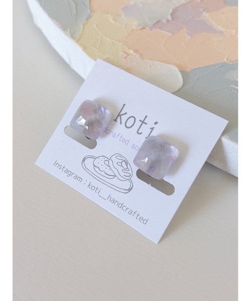 tone(トーン)の「【koti】Valo aurora square イヤリング(MA)(イヤリング・レディース・ホワイト系1/ホワイト系2/パープル系1・FREE)」の5枚目の写真