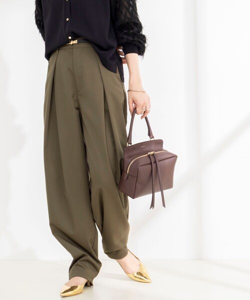 NOLLEY’S(ノーリーズ)の「ウォッシャブルタックバレルチノパンツ(チノパンツ・レディース・カーキ/ベージュ・36/38)」の10枚目の写真