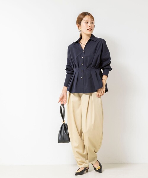NOLLEY’S（ノーリーズ）の「ウォッシャブルタックバレルチノパンツ（チノパンツ・レディース・カーキ/ベージュ・36/38）」の22枚目の写真