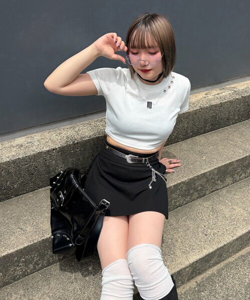Mavie..7(メヴィセットゥ)の「【Mavie..7】刺繍アイレットTee(Tシャツ/カットソー・レディース・ブラック/オフホワイト・FREE)」の12枚目の写真