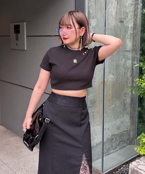 Mavie..7(メヴィセットゥ)の「【Mavie..7】刺繍アイレットTee(Tシャツ/カットソー・レディース・ブラック/オフホワイト・FREE)」の19枚目の写真