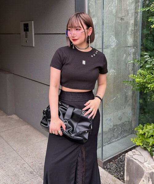 Mavie..7(メヴィセットゥ)の「【Mavie..7】刺繍アイレットTee(Tシャツ/カットソー・レディース・ブラック/オフホワイト・FREE)」の20枚目の写真