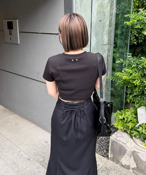 Mavie..7(メヴィセットゥ)の「【Mavie..7】刺繍アイレットTee(Tシャツ/カットソー・レディース・ブラック/オフホワイト・FREE)」の21枚目の写真