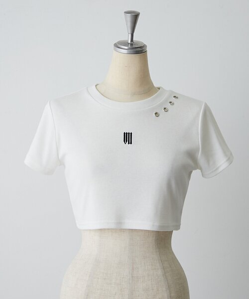 Mavie..7(メヴィセットゥ)の「【Mavie..7】刺繍アイレットTee(Tシャツ/カットソー・レディース・ブラック/オフホワイト・FREE)」の6枚目の写真