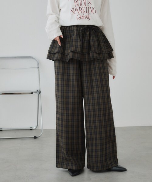DISCOAT(ディスコート)の「【WEB限定】エプロン風チェックパンツ(その他パンツ・レディース・ブラウン/アイボリー/ブラック・FREE)」の19枚目の写真