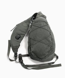 C.P.Company / シーピーカンパニー NYLON B CROSSBODY BACKPACK