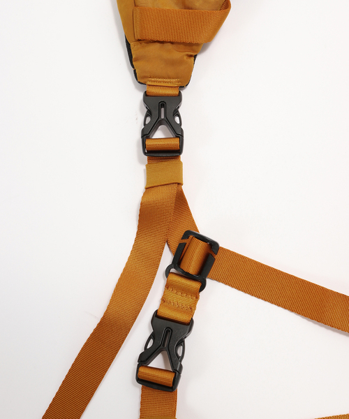 C.P. COMPANY(シーピーカンパニー)の「C.P.Company / シーピーカンパニー NYLON B CROSSBODY BACKPACK(ショルダーバッグ・メンズ・ブルー系その他/グレー/カーキ/オレンジ/ベージュ・FREE)」の13枚目の写真