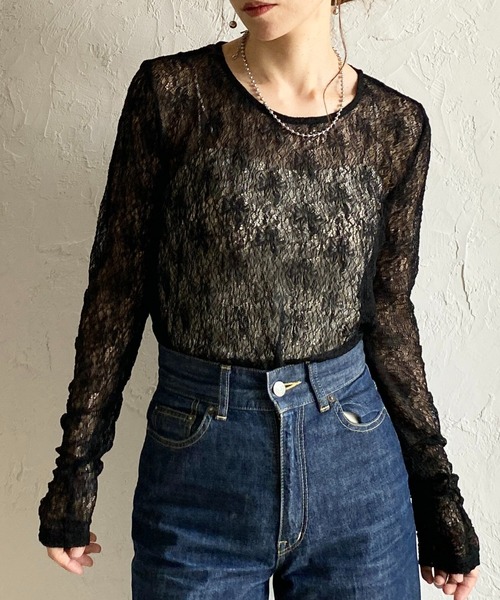 She's Closet(シーズクローゼット)の「長袖クルーネック透かし編みストレッチレースシアートップス(Tシャツ/カットソー・レディース・ブラック/ホワイト/ブラウン/アイボリー・FREE)」の3枚目の写真