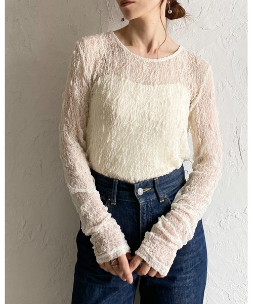 She's Closet(シーズクローゼット)の「長袖クルーネック透かし編みストレッチレースシアートップス(Tシャツ/カットソー・レディース・ブラック/ホワイト/ブラウン/アイボリー・FREE)」の14枚目の写真