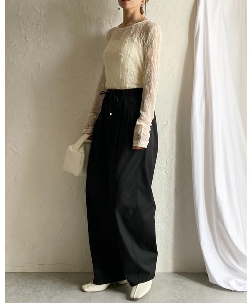She's Closet(シーズクローゼット)の「長袖クルーネック透かし編みストレッチレースシアートップス(Tシャツ/カットソー・レディース・ブラック/ホワイト/ブラウン/アイボリー・FREE)」の15枚目の写真