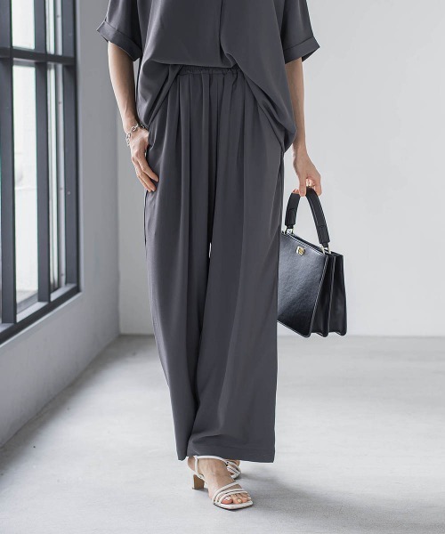 LAUTREAMONT(ロートレアモン)の「【WEB限定】クールアップパンツ≪セット着用可≫(その他パンツ・レディース・チャコールグレー/ライトブルー/ブラック・7号/9号)」の2枚目の写真