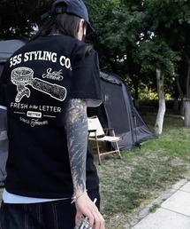 バックポルタフィルタープリントTシャツ