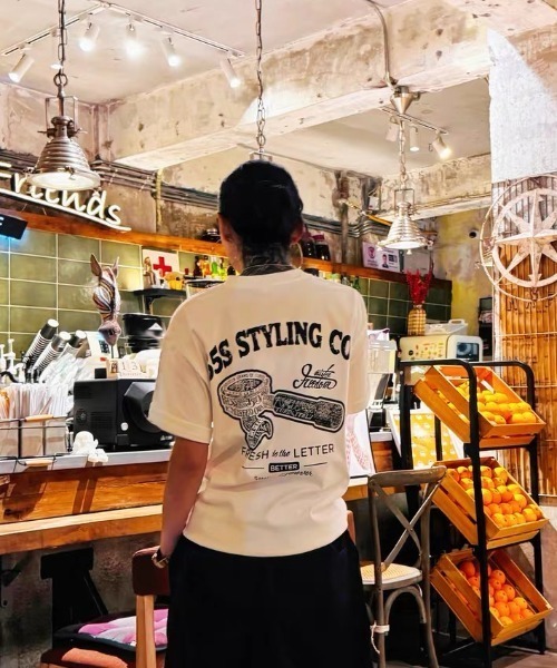 CELENA BEATS(セレナビーツ)の「バックポルタフィルタープリントTシャツ(Tシャツ/カットソー・メンズ・ホワイト/ブラック・L/M/S)」の5枚目の写真