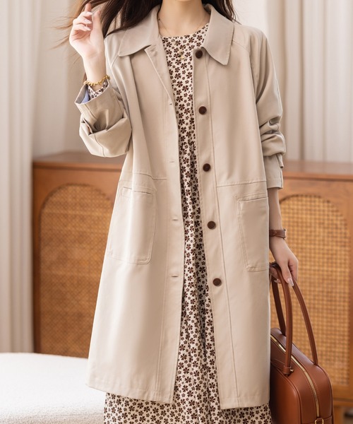 AMAJI(アマジ)の「ポロカラー ロング トレンチコート(トレンチコート・レディース・カーキ/ベージュ・SMALL/MEDIUM/LARGE/X-LARGE)」の1枚目の写真