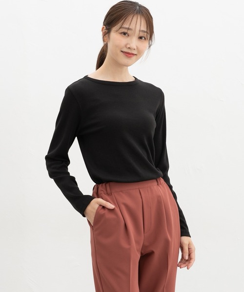 Honeys(ハニーズ)の「テレコボートネックT(Tシャツ/カットソー・レディース・パープル/ブラック/キャメル/スミクロ/オフホワイト/ピンク・L/LL/M/S)」の10枚目の写真